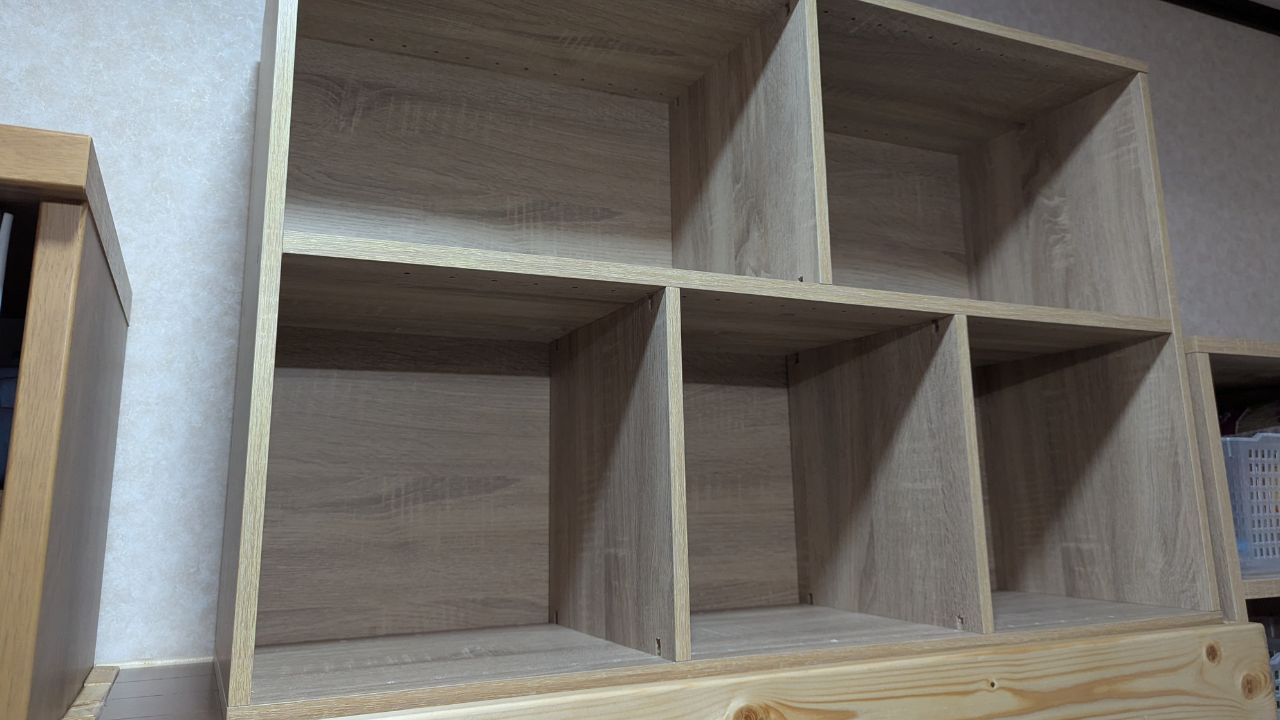 カラーボックス